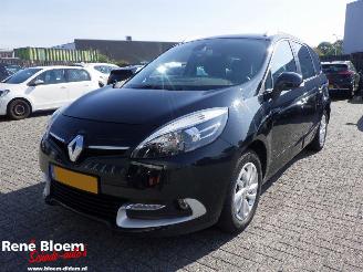 Vaurioauto  passenger cars Renault Grand-scenic 1.2 TCe Limited 116pk 7-persoons 2016/11