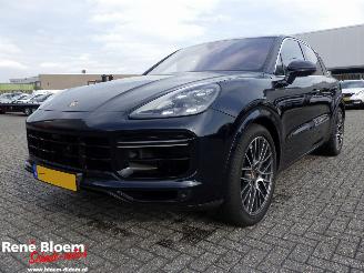 Damaged car Porsche Cayenne 4.0 TURBO S E-HYBRID 680 pk 2020/1
