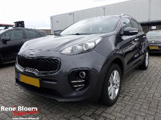 damaged passenger cars Kia Sportage 1.6 GDI DynamicLine 132pk 2017/9