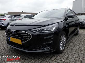 krockskadad bil auto Ford Focus 1.0 Ecoboost Hybrid Titanium 2024/7