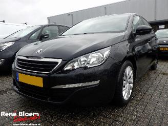 Coche accidentado Peugeot 308 1.6 Blue HDI 120pk 2014/11