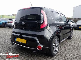 Auto incidentate Kia Soul 1.6 132pk Navi 5drs 2016/4