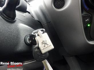 Peugeot 108 1.0 e-VTi Active Airco 5drs picture 15