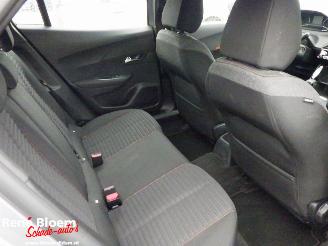 Peugeot 2008 1.2 PureTech Active Pack 5drs picture 14