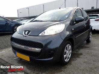 Unfallwagen Peugeot 107 1.0-12V XR 5drs Airco 2010/5