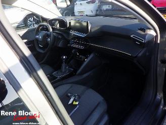 Peugeot 208 1.5 BlueHDi Allure Pack picture 9