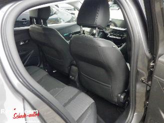 Peugeot 208 1.5 BlueHDi Allure Pack picture 9