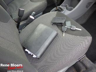 Toyota Aygo 1.0 12V Cool Airco picture 9