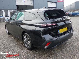 Peugeot 308 1.2 Puretech Business Navi 131pk picture 2