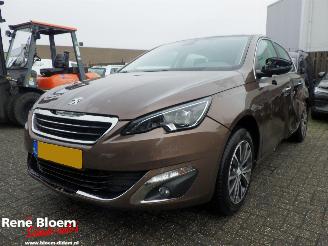 Coche accidentado Peugeot 308 1.6 THP Premiere 2014/3