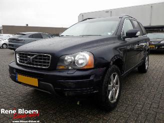 Vaurioauto  passenger cars Volvo Xc-90 3.2 kinetic 238pk Automaat 2007/1