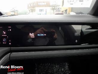 Porsche Panamera 4 E-Hybrid Full Option picture 23