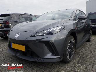 Vaurioauto  passenger cars MG 4 Electric Standard 51kwh 2023/12