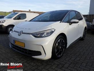 Damaged car Volkswagen ID.3 Pure Business 52kWh 2025/7