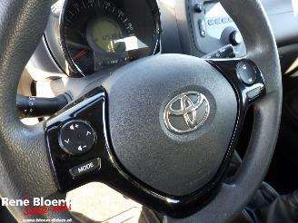 Toyota Aygo 1.0 VVT-I X-Fun 5drs Airco picture 16