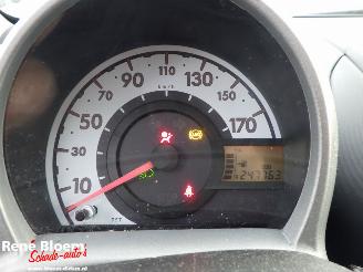 Toyota Aygo 1.0-12V Access Airco 5drs picture 12