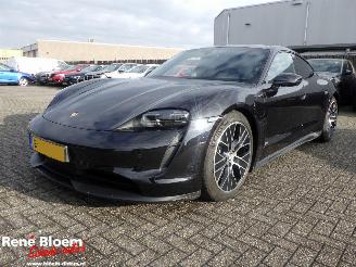 Damaged car Porsche Taycan 4S Performance 489pk 84kWh 2021/3