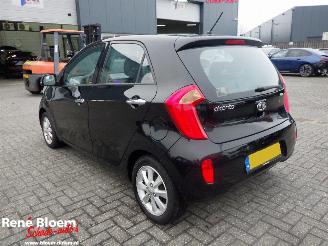 Kia Picanto 1.0 CVVT Super Pack picture 2