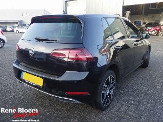 Volkswagen e-Golf  picture 3