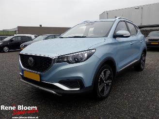 skadebil auto MG ZS EV Luxury 45kWh Automaat 2021/6