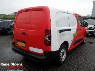 skadebil bedrijf Peugeot e-Partner 136 L2 50kWh 2025/11