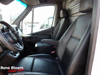 Mercedes Sprinter 317 1.9 CDI L4H3 170pk Aut picture 18