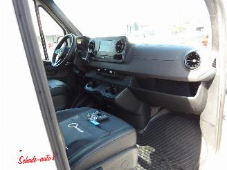 Mercedes Sprinter 317 1.9 CDI L4H3 170pk Aut picture 8