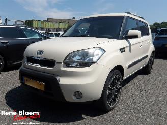 skadebil auto Kia Soul 1.6 X-tra 5-drs Airco 2010/7
