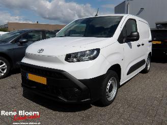 Vaurioauto  commercial vehicles Toyota Proace CITY1.5D-4D L1 Challenger 102pk 2024/12