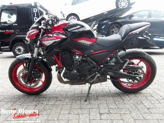 Kawasaki  Z650 picture 2