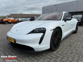 Damaged car Porsche Taycan 4S Performance 84kwh Full Options 2021/12