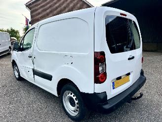 Citroën Berlingo Gereserveerd 1.6 BlueHDI 99pk aut + f1 100 Club Eco S&S - airco - cruise - standkachel - pdc - trekh - klapdeuren - schuifdeur picture 7