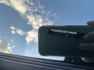 Peugeot e-208 Gereserveerd EV 50kwh 136pk aut Active Pack - 57dkm nap - line assist - navi - pdc - lmv - stoelverw - airco - cruise - carplay picture 74