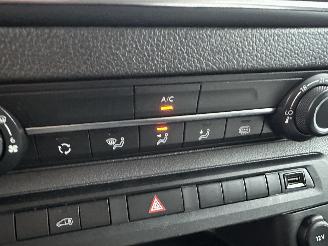 Citroën Jumpy Gereserveerd 2.0 BlueHDI 145 M Club - 29dkm nap - navi - camera - apple carplay - pdc - trekh - licht + regensensor picture 21