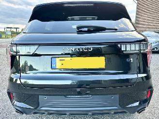 Lynk & Co 01 1.5 aut 220pk plug-In hybrid - pano - nap - front + line + side assist - 360cam - 20 inch - memory - elektr klep - infinity picture 5