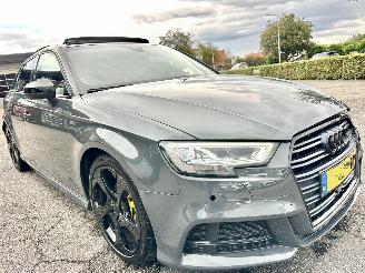 Audi A3 Sportback 1.5 TFSI 150pk aut + f1 S-Line Ed - pano - virtual - cam - carbon - leer - gele gordels - s3 picture 3
