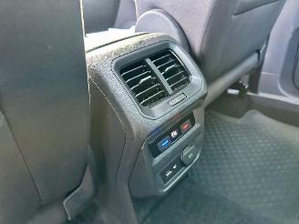 Volkswagen Tiguan gereserveerd 1.4 TSI 150pk aut + f1 R-Line - pano - nap - massage - trekh - front + line assist - dynaudio - virtual picture 34