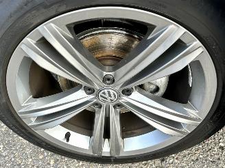 Volkswagen Tiguan gereserveerd 1.4 TSI 150pk aut + f1 R-Line - pano - nap - massage - trekh - front + line assist - dynaudio - virtual picture 81