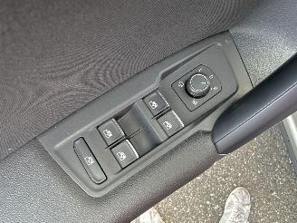 Volkswagen Tiguan gereserveerd 1.4 TSI 150pk aut + f1 R-Line - pano - nap - massage - trekh - front + line assist - dynaudio - virtual picture 47