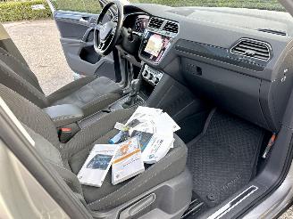 Volkswagen Tiguan gereserveerd 1.4 TSI 150pk aut + f1 R-Line - pano - nap - massage - trekh - front + line assist - dynaudio - virtual picture 19