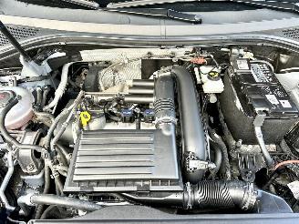 Volkswagen Tiguan gereserveerd 1.4 TSI 150pk aut + f1 R-Line - pano - nap - massage - trekh - front + line assist - dynaudio - virtual picture 112