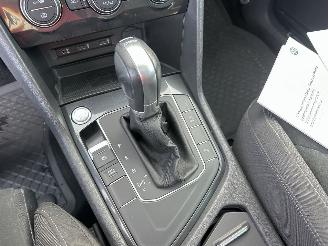 Volkswagen Tiguan gereserveerd 1.4 TSI 150pk aut + f1 R-Line - pano - nap - massage - trekh - front + line assist - dynaudio - virtual picture 20