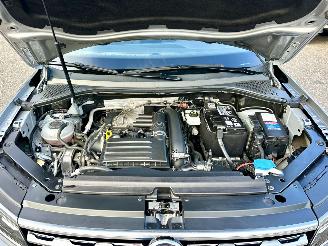 Volkswagen Tiguan gereserveerd 1.4 TSI 150pk aut + f1 R-Line - pano - nap - massage - trekh - front + line assist - dynaudio - virtual picture 109