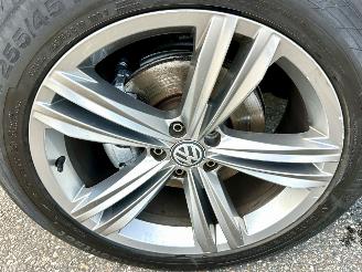Volkswagen Tiguan gereserveerd 1.4 TSI 150pk aut + f1 R-Line - pano - nap - massage - trekh - front + line assist - dynaudio - virtual picture 79