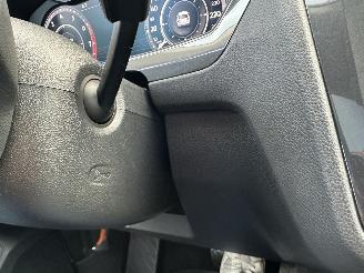 Volkswagen Tiguan gereserveerd 1.4 TSI 150pk aut + f1 R-Line - pano - nap - massage - trekh - front + line assist - dynaudio - virtual picture 31