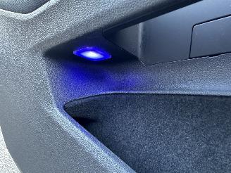 Volkswagen Golf GTE 1.4T 225pk aut + f1 Plug-in hybr - pano - hud - virtual - keyless - stoel + stuurverw - iq - pdc v+a - sfeerverlichting picture 25