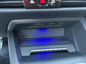 Volkswagen Golf GTE 1.4T 225pk aut + f1 Plug-in hybr - pano - hud - virtual - keyless - stoel + stuurverw - iq - pdc v+a - sfeerverlichting picture 69