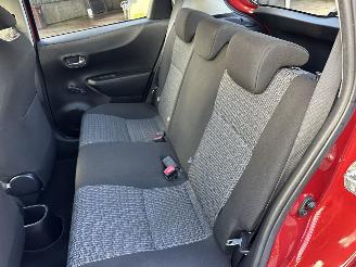 Toyota Yaris 1.3 VVT-i 99pk automaat + f1 Aspiration 5drs - nap - camera - airco - cruise - trekh - 4x goede banden picture 38