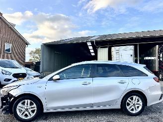 Auto incidentate Kia Ceed Sportswagon 1.0 T-GDi 99pk 6-bak 2021/5