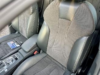 Audi A3 35 TFSI 1.5T 150pk 7-traps aut S-Line Edition - pano - virtual - keyless - camera - front + line + side assist - vaste prijs picture 23